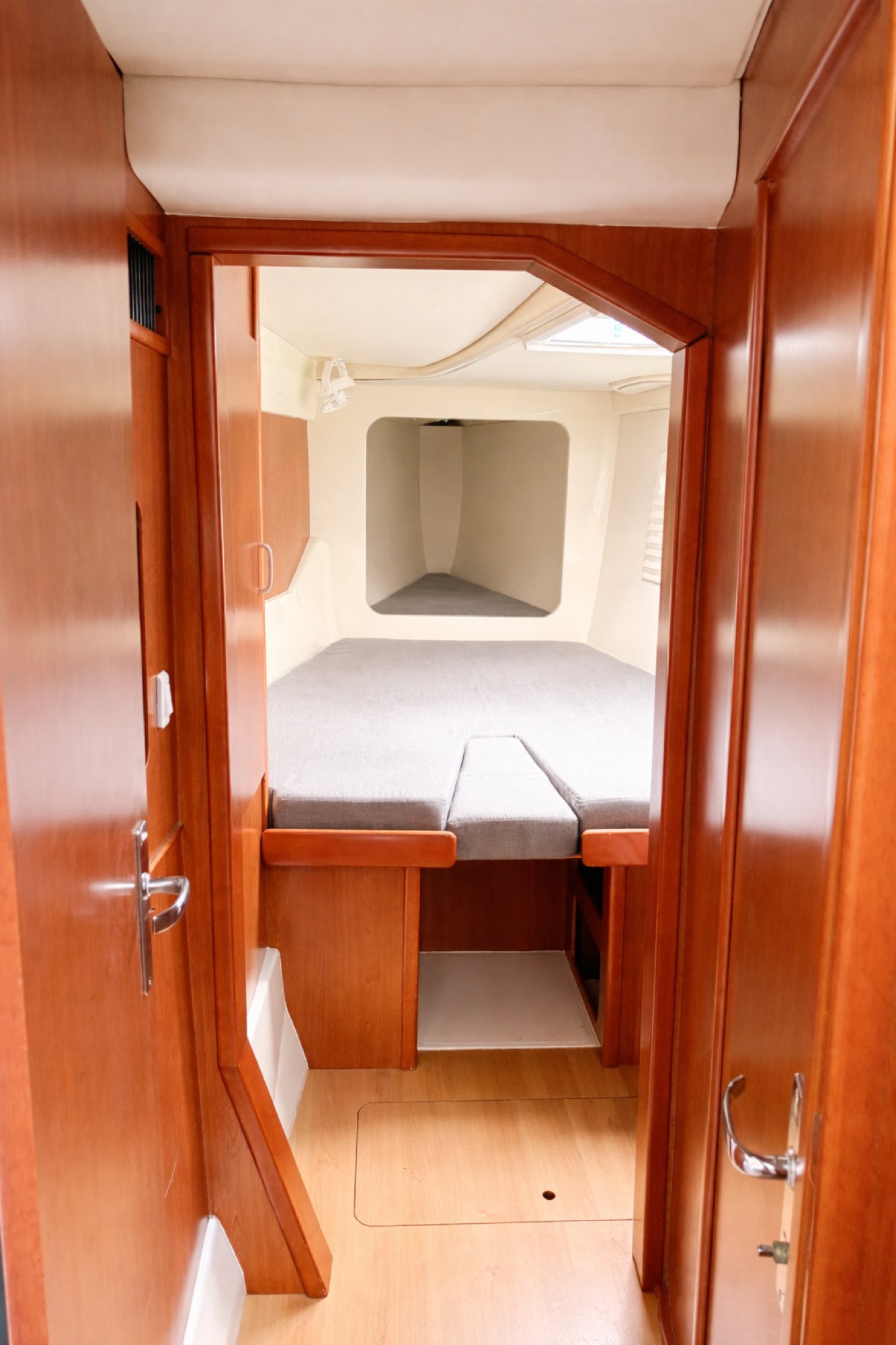 Cabine avant